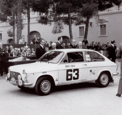 Giorgio Pianta - Emilio Paleari
38º Rallye Automobile de Monte-Carlo 1969. Autobianchi Primula Coupé (MI 642475). Clasificado 10º.

Del 17 al 24 de Enero, Monte-Carlo.
Superficie: asfalto - nieve.

El Rally tenia un total de 225.00 km cronometrados.

Se inscribieron 211 equipos, tomaron la salida 183, finalizaron 44.@
Palabras clave: ;Montecarlo;Autobianchi;Primula;1969