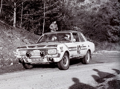 Marie-Claude Charmasson (Beaumont) - Christine Brilliard
38º Rallye Automobile de Monte-Carlo 1969. Opel Commodore GS/E (454 AE 92). Clasificada 15ª y 2ª en Copa de Damas.

Del 17 al 24 de Enero, Monte-Carlo.
Superficie: asfalto - nieve.

El Rally tenia un total de 225.00 km cronometrados.

Se inscribieron 211 equipos, tomaron la salida 183, finalizaron 44.@
Palabras clave: ;Opel;Commodore;Montecarlo;1969;mujeres;Womens