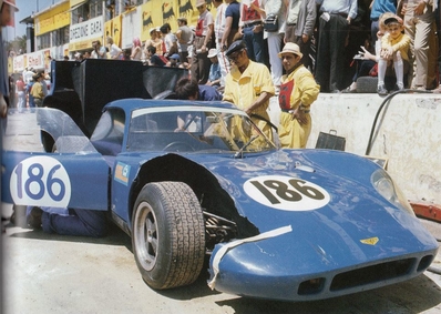 Angus Clydesdale - Edgar Berney
60º Targa Florio 1969. Cevron B8 BMW. Clasificado 24º.@
Palabras clave: Targa_Florio;Cevron;BMW;1969