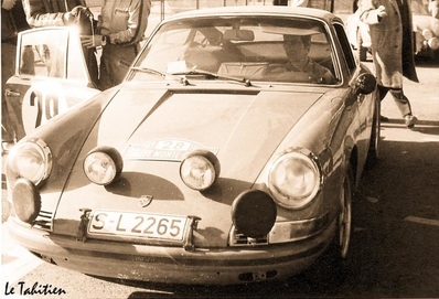 Victor (Vic) Elford - David Stone
38º Rallye Automobile de Monte-Carlo 1969. Porsche 911 S (S-L 2265). Clasificado 28º.

Del 17 al 24 de Enero, Monte-Carlo.
Superficie: asfalto - nieve.

El Rally tenia un total de 225.00 km cronometrados.

Se inscribieron 211 equipos, tomaron la salida 183, finalizaron 44.@
Palabras clave: ;Porsche;Montecarlo;1969