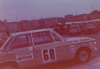 Jean-Pierre Hanrioud - Jacques Chevaillier
30º Coupe des Alpes 1969. BMW 2002. Abandonó por la cajade cambios.

Del 1 al 6 de Septiembre, Marseille - Evian - Juan les Pins.
Superficie: asfalto.

Desconocemos de cuantos kilómetros constaba la prueba tanto totales como cronometrados.

Tomaron la salida 66 equipos, finalizaron 25.@
Palabras clave: BMW;Alpes;1969