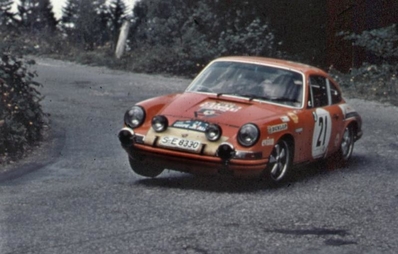Gerard Larrousse - Maurice Gelin
30º Coupe des Alpes 1969. Porsche 911 T (S-E 8330). Abandonó por accidente (vuelco).

Del 1 al 6 de Septiembre, Marseille - Evian - Juan les Pins.
Superficie: asfalto.

Desconocemos de cuantos kilómetros constaba la prueba tanto totales como cronometrados.

Tomaron la salida 66 equipos, finalizaron 25.@
Palabras clave: Porsche;Alpes;1969
