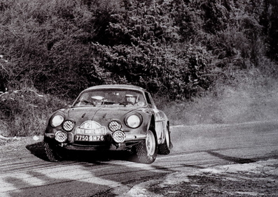 Jean-Claude Andruet - Maurice Gelin
38º Rallye Automobile de Monte-Carlo 1969. Alpine-Renault A110 1300 (7750 GH 76). Abandonó.

Del 17 al 24 de Enero, Monte-Carlo.
Superficie: asfalto - nieve.

El Rally tenia un total de 225.00 km cronometrados.

Se inscribieron 211 equipos, tomaron la salida 183, finalizaron 44.@
Palabras clave: ;Renault;Alpine;Montecarlo;1969