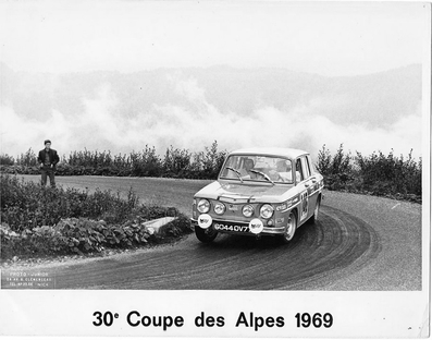 Jean Sialelli (Sial) - Joseph Cotoni
30º Coupe des Alpes 1969. Renault 8 Gordini (6044 QV 77). Desconocemos el resultado final de su participación.

Del 1 al 6 de Septiembre, Marseille - Evian - Juan les Pins.
Superficie: asfalto.

Desconocemos de cuantos kilómetros constaba la prueba tanto totales como cronometrados.

Tomaron la salida 66 equipos, finalizaron 25.@
Palabras clave: Renault;Alpes;1969