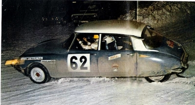 Jean-Luc Salomon - Saintigny
39º Rallye Automobile de Monte-Carlo 1970. Citröen DS 21 (5955 VV 75). Clasificado 45º.

Del 16 al 24 de Enero, Monte Carlo.
Superficie: asfalto - nieve

El Rally constaba de un total de 405.50 km cronometrados.

Se inscribieron 232 equipos, tomaron la salida 184, finalizaron 77.@
Palabras clave: Citroen;DS21;Montecarlo;1970;Nieve
