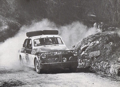 R.J.G. Anderson - E.A.T. Willcocks - T.S. Bosence
Daily Mirror London-Mexico World Cup Rally 1970. Volvo 132. Abandonó en San Remo, desconocemos el motivo.

Del 19 de Abril al 27 de Mayo, Londres - Mexico.
Superficie: tierra - asfalto.

ITINERARIO:
Reino Unido, Francia, Alemania Occidental, Austria, Hungría, Yugoslavia, Bulgaria, regreso a Yugoslavia, Italia, Sur de Francia, España, Portugal.
REINICIO:
Brasil, Uruguay, Argentina, Chile, regreso a Argentina, Bolivia, Perú, Ecuador, Colombia, Panamá, Costa Rica, Nicaragua, Honduras, El Salvador, Guatemala y México.

La prueba constaba de 29 tramos especiales con un total de 25.750.00 km incluyendo los tramos de enlace.

Tomaron la salida 96 equipos, finalizaron 26.
@
Palabras clave: R.J.G._Anderson;E.A.T._Willcocks;T.S._Bosence;Londres-Mexico;Volvo;1970