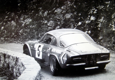 Pierre Orsini - Jean-Baptiste Canonici
15º Tour de Corse 1970. Alpine-Renault A110 1800 (7861 GS 76). Abandonó.

Del 7 al 8 de Noviembre, Bastia, Córcega, Francia.
Superficie: asfalto.

El Rally se dividía en dos etapas.
La primera de 164.80 km divididos en 6 tramos especiales.
La segunda de 194.90 km divididos en 6 tramos especiales.

El Rally tenía un total de 359.70 km cronometrados divididos en 12 tramos especiales.

Tomaron la salida 56 equipos, finalizaron 18.@
Palabras clave: Alpine;Renault;Corse;Corcega;1970