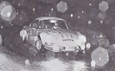 Jorge Pla - Luis Jackson
1º Criterium Guilleries 1971. Alpine-Renault A110 1600 S. Clasificado 1º.

Del 13 al 14 de Marzo. Coef.3

El Rally tenia un total de 585,6 Km de los que 174,6 Km divididos en 12 tramos, eran especiales.

Se inscribieron 67 equipos, tomaron la salida 49, finalizaron 20.@
Palabras clave: Alpine;Renault;Criterium_Guilleries;1971