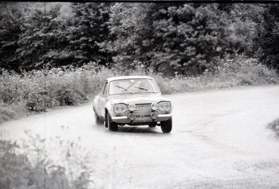 Jean-François Piot - Jim Porter
31º Coupe des Alpes 1971. Ford Escort MKI RS1600 (LVX 94 IJ). Clasificado 3º.

Del 25 al 26 de Junio, Uriage-Marseille.
Superficie: asfalto.

La prueba tenia un total de 1420.00 km de los que 800.00 km eran cronometrados.

No sabemos cuantos equipos tomaron la salida, finalizaron 36.@
Palabras clave: Ford;Alpes;1971