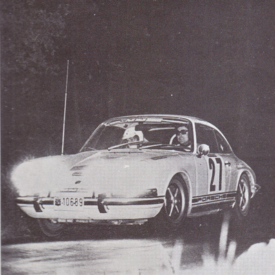 Joan Aleix - Nati Dabad
7º Rallye Barcelona-Andorra 1971. Porsche 911 S. Clasificado 3º.
20-21 Noviembre. Coef.4
El Rally tenia un total de 597 Km de los que 102.8 km divididos en 7 tramos, eran especiales.
Se inscribieron 88 participantes, tomaron la salida 70, finalizaron 47.
Durante los años 1965 y 1972 este Rally fue el sustituto del Rallye Catalunya, el cual no se celebraba.
Palabras clave: Porsche;Barcelona_Andorra;1971