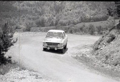 Jean Gamet - Michel Gamet
31º Coupe des Alpes 1971. Opel Kadett GT (4026 DY 13). Clasificado 6º.

Del 25 al 26 de Junio, Uriage-Marseille.
Superficie: asfalto.

La prueba tenia un total de 1420.00 km de los que 800.00 km eran cronometrados.

No sabemos cuantos equipos tomaron la salida, finalizaron 36.@
Palabras clave: Opel;Alpes;1971