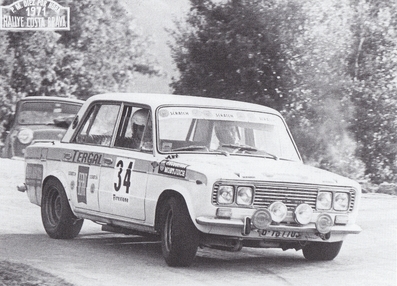 Jose Maria Palomo - "Buchanito"
19º Rally Costa Brava 1971. Seat 1430 (Escuderà­a Montjuich). Clasificado 6º.
13-14 Febrero Coeficiente 5
El Rally tenia un total de 698.5 de los que 173,5 Km divididos en 14 tramos, eran especiales.
Se inscribieron 66 participantes, tomaron la salida 51, finalizaron 22.@
Palabras clave: Seat;Costa_Brava;1971