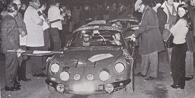 Juan MÂª Xiol - Vicenç Aguilera
Rallye de La Lana Premio Textil Riba 1971. Alpine-Renault A110 1300 (Escuderà­a MATHC). Clasificado 10º.
Palabras clave: Lana_Premio_Textil_Riba;Alpine;Renault;1971;Parque_Cerrado