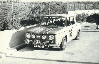 Jovica Palikovic - Nenad Juranic
40º Rallye Automobile de Monte-Carlo 1971. Renault R8 Gordini (RP 624 3). Clasificado 30º.

Del 22 al 29 de Enero, Monte-Carlo.
Superficie: asfalto - nieve con 455,90 km cronometrados divididos en 17 tramos especiales.
Para el tramo final, Col des Banquettes - Col de la Madonne de Gorbio de 28.00 km calificaron 60 equipos, a partir de la posición 23 los equipos fueron clasificados oficialmente hasta el 30.
Se inscribieron 282 equipos, tomaron la salida 224, finalizaron 30.@
Palabras clave: Renault;Gordini;Montecarlo;1971