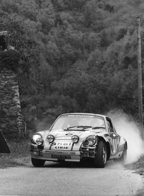Gérard Larrousse - Jean-Claude Perramond
15º Critérium des Cévennes 1971. Porsche 911 ST 2.5 (4833 OC 91). Abandonó por accidente.

Del 27 al 28 de Noviembre, Montpellier.
Superficie: asfalto.

La prueba tenia un total 839.60 km de los que 315.20 km divididos en 18 tramos eran especiales.(1 de ellos fue cancelado SS9 Saint-Julien - Saint-Bresson 1 de 10.50 km).

Tomaron la salida 72 equipos, finalizaron 43.@
Palabras clave: ;Porsche;Criterium_Cevennes;1971