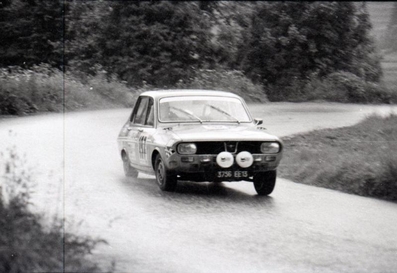 Marcel Benayoun - Jean Louis Amphoux
31º Coupe des Alpes 1971. Renault 12 Gordini (3756 EE 13).
Abandonó por exceso de penalización para el Criteriums France Championship (coef 4).

Del 25 al 26 de Junio, Uriage-Marseille.
Superficie: asfalto.

La prueba tenia un total de 1420.00 km de los que 800.00 km eran cronometrados.

No sabemos cuantos equipos tomaron la salida, finalizaron 36.@
Palabras clave: Renault;Alpes;1971
