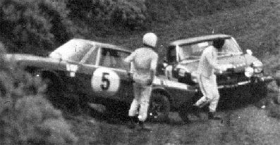 Alcide Paganelli - Ninni Amilcare Ballestrieri - Arnaldo Bernacchini
1º Rally Sicilia 1972, Paganelli con Fiat 124 Spider Clasificado 3º,se encuentra a Ballestrieri con Lancia Fulvia HF que se ha salido de la carretera, y el copiloto Bernacchini le ayuda a pasar@@
Palabras clave: Alcide_Paganelli;Ninni;Sicilia;Fiat;Lancia;Sicilia;1972;Amilcare_Ballestrieri;Arnaldo_Bernacchini