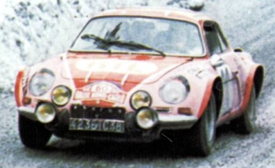 Pat Moss-Carlsson - Elizabeth Crellin
41º Rallye Automobile de Monte-Carlo 1972. Alpine-Renault A110 1600 (4236 TC 38). Clasificada 10ª y 1ª en Copa de Damas.

Del 21 al 28 de Enero, Monte-Carlo.
Superficie: asfalto - nieve.

El Rally constaba de 2 etapas y 437.50 km cronometrados divididos en 16 tramos especiales.

Se inscribieron 299 equipos, tomaron la salida 264, finalizaron 40.@
Palabras clave: Pat_Moss-Carlsson;Renault;Alpine;A110;Montecarlo;1972