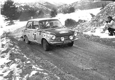 Claude Laurent - Jacques Marché
41º Rallye Automobile de Monte-Carlo 1972. DAF 55 (32-83-HL). Clasificado 18º.

Del 21 al 28 de Enero, Monte-Carlo.
Superficie: asfalto - nieve.

El Rally constaba de 2 etapas y 437.50 km cronometrados divididos en 16 tramos especiales.

Se inscribieron 299 equipos, tomaron la salida 264, finalizaron 40.@
Palabras clave: Claude_Laurent;Jacques_Marche;Montecarlo;Daf;1972