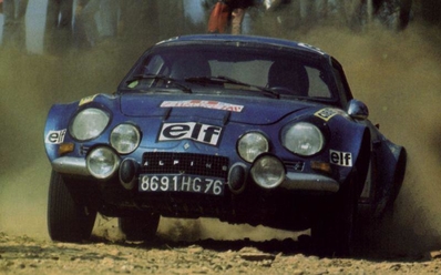 Jean-Luc Thérier - Jacques Jaubert
7º Rali Internacional TAP 1973. Alpine-Renault A110 1800 (8691 HG 76) Clasificado 1º.

Del 13 al 18 de Marzo, Estoril, Cascais, Lisboa, Portugal.
Superficie: asfalto - tierra.

El Rally tenia un total de 4600.00 km de los que 397.50 km divididos en 32 tramos eran especiales.

Se inscribieron 90 equipos, tomaron la salida 79, finalizaron 23.@
Palabras clave: ;Renault;Alpine;Portugal;1973
