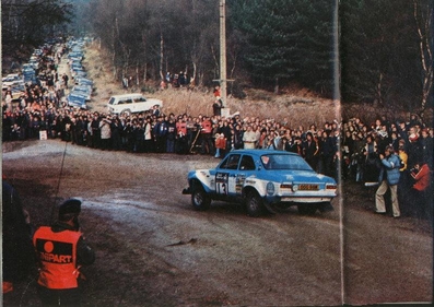 Timo Mäkinen - Henry Liddon
22º Daily Mirror RAC Rally 1973. Ford Escort RS1600 MKI (OOO 98M). Clasificado 1º.

Del 17 al 21 de Noviembre, London, York, Inglaterra.
Superficie: tierra - barro.

El Rally tenia un total de 3020 km de los que 540.02 km divididos en 80 tramos eran especiales.
10 de ellos fueron cancelados:
SS4 Bildworth de 2.41 km
SS5 Harlow de 2.41 km
SS8 Common de 3.22 km
SS9 Quarry de 2.41 km
SS10 Ludlow de 3.22 km
SS54 Rest and Be Thankful de 1.61 km
SS55 Strachur de 4.83 km
SS56 Loch Eck de 3.22 km
SS57 Loch Eckside de 9.66 km
SS58 Ardgartan de 4.83 km

Se inscribieron 241 equipos, tomaron la salida 198, finalizaron 91.@
Palabras clave: Timo_Makinen;Ford;Escort;MKI;1973;RAC_Rally;Daily_Mirror;MKI