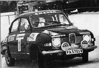Stig Blomqvist - Arne Hertz
24º International Swedish Rally 1973. Saab 96 V4 (PA 57014). Clasificado 1º.

1973 fue el único año en la historia del Rally de Suecia en el que no se permitieron neumáticos con clavos.

Del 15 al 18 de Febrero, Karlstad , Suecia.
Superficie: nieve - hielo.

El Rally tenia un total de 802.00 km cronometrados divididos en 3 etapas y 37 tramos especiale (5 de ellos fue cancelado SS11 Stöllet - Stöllet de 20.00 km, SS17, SS18, SS19 y SS31 Stöllet - Stöllet 2 de 20.00 km).

Tomaron la salida 136 equipos, finalizaron 40.
@
Palabras clave: Stig_Blomqvist;Saab;Suecia;nieve;1973
