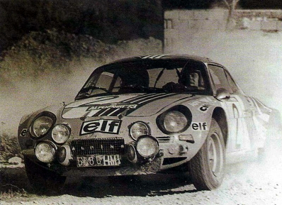 Bernard Darniche - Alain Mahé
44º Österreichische Alpenfahrt 1973. Renault-Alpine A110 1800 (6886 HM 76). Clasificado 2º.

Del 12 al 14 de Septiembre, Baden, Austria.
Superficie: tierra.

El Rallye tenia un total de 2,314.50 km de los que 324,50 km divididos en 31 tramos eran especiales (2 de ellos fueron cancelados, SS2 y SS22).

Se inscribieron 97 equipos, tomaron la salida 97, finalizaron 25.@
Palabras clave: ;Austria;Renault;Alpine;A110;1973