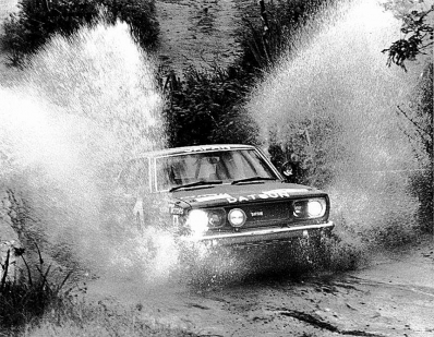 Harry Källström - Claes Billstam
21º East African Safari Rally 1973. Datsun 1800SSS (TKS55YA9191). Clasificado 2º.

Del 19 al 23 de Abril, Nairobi, Kenya.
Superficie: tierra

Se inscribieron 89 equipos, tomaron la salida 89, finalizaron 18.@
Palabras clave: ;Claes_Billstam;Datsun;Safari;1973