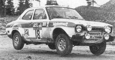 Markku Alén - Ilkka Kivimäki
22º Daily Mirror RAC Rally 1973. Ford Escort RS 1600 MKI (WWC 251L). Clasificado 3º.

Del 17 al 21 de Noviembre, London, York, Inglaterra.
Superficie: tierra - barro.

El Rally tenia un total de 3020 km de los que 540.02 km divididos en 80 tramos eran especiales.
10 de ellos fueron cancelados:
SS4 Bildworth de 2.41 km
SS5 Harlow de 2.41 km
SS8 Common de 3.22 km
SS9 Quarry de 2.41 km
SS10 Ludlow de 3.22 km
SS54 Rest and Be Thankful de 1.61 km
SS55 Strachur de 4.83 km
SS56 Loch Eck de 3.22 km
SS57 Loch Eckside de 9.66 km
SS58 Ardgartan de 4.83 km

Se inscribieron 241 equipos, tomaron la salida 198, finalizaron 91.@
Palabras clave: Markku_Alen;Ford;Escort;RS;MKI;Gran_Bretaña;1973;RAC_Rally;Daily_Mirror;Inglaterra