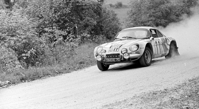 Jean-Pierre Nicolas - Michel Vial
44º Österreichische Alpenfahrt 1973. Renault-Alpine A110 1800 (9846 HL 76). Clasificado 5º.

Del 12 al 14 de Septiembre, Baden, Austria.
Superficie: tierra.

El Rallye tenia un total de 2,314.50 km de los que 324,50 km divididos en 31 tramos eran especiales (2 de ellos fueron cancelados, SS2 y SS22).

Se inscribieron 97 equipos, tomaron la salida 97, finalizaron 25.@
Palabras clave: ;Michel Vial;Austria;Renault;Alpine;A110;1973