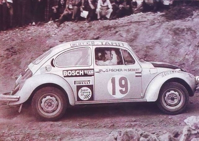 Georg Fischer - Hans Siebert
21º Acropolis Rally 1973. Volkswagen Escarabajo 1303 S (S 26.301) Clasificado 5º.

Del 23 al 27 de Mayo, Atenas, Grecia.
Superficie: tierra.

El Rally tenia un total de 3336.15 Km de los que 556.35 Km divididos en 47 tramos eran especiales (2 de ellos fueron cancelados SS20 Pilion de 19.30 Km y SS33 Klitoria de 9.90 Km).

Tomaron la salida 83 equipos, finalizaron 11.@
Palabras clave: Georg_Fischer;Volkswagen;Grecia;Acropolis;1973