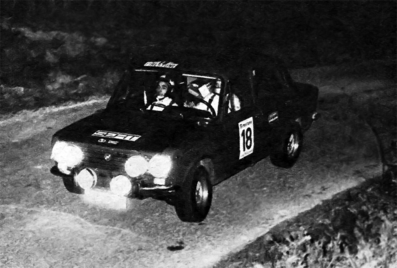 Antonio Zanini Sans - Jordi Sabater
7º Rally Firestone 1973. Seat 124 1800 (B-9445-S). Clasificado 6º.

Del 6 al 8 de Abril. Coef. 7,4.
Puntuable para el Campeonato de Europa de Rallyes para conductores.
Organizador Real Peña Motorista de Vizcaya.

El Rally tenia un total de 1505 Km de los que 383 Km divididos en 27 tramos, eran especiales.

Se inscribieron 96 equipos, tomaron la salida 71, finalizaron 27.@
Palabras clave: ;Firestone;Seat;1973