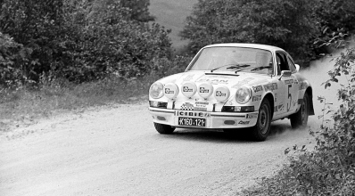 Klaus Russling - Wolfgang Weiss
44º Österreichische Alpenfahrt 1973. Porsche 911 Carrera RS (K160.121). Clasificado 7º.

Del 12 al 14 de Septiembre, Baden, Austria.
Superficie: tierra.

El Rallye tenia un total de 2,314.50 km de los que 324,50 km divididos en 31 tramos eran especiales (2 de ellos fueron cancelados, SS2 y SS22).

Se inscribieron 97 equipos, tomaron la salida 97, finalizaron 25.@
Palabras clave: Porsche;Austria;1973