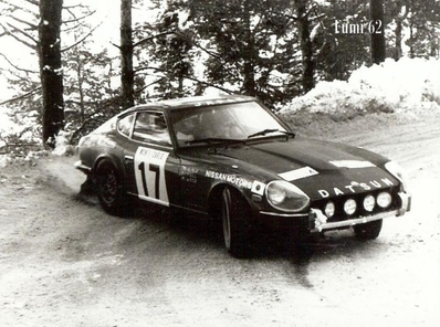 Richard Anthony (Tony) Fall - Mike Wood
42º Rallye Automobile de Monte-Carlo 1973. Datsun 240Z (TKS33SA8514). Clasificado 9º.

Del 19 al 26 de Enero, Monte-Carlo.
Superficie: asfalto - nieve.

El Rally tenia un total de 4800 km de los que 456.50 km divididos en 18 tramos eran especiales, (2 ellas fueron canceladas SS10 Col de la Porte de 18.25 Km y SS11 La Cabanette de 18.25Km).

Tomaron la salida 278 equipos, finalizaron 51.@
Palabras clave: Tony_Fall;Datsun;Montecarlo
