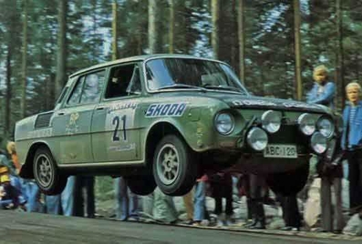 Markku Saaristo - Ilkka Saaristo
23º Jyväskylän Suurajot - Rally of the 1000 Lakes 1973. Skoda 120 S (ABC 120). Clasificado 15º.
Foto SS43 Ruuhimäki.

Del 3 al 5 de Agosto, Jyväskylä.
Superficie: tierra.

El Rally tenia un total de 2079.00 km de los que 517.20 km divididos en 43 tramos eran especiales.

Se inscribieron 122 equipos, tomaron la salida 109, finalizaron 55.
@
Palabras clave: Skoda;Finlandia;1973;