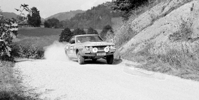 Jörg Selan - Walter Knar
44º Österreichische Alpenfahrt 1973. Toyota Celica GT 1600 (N 453.098). Clasificado 20º.

Del 12 al 14 de Septiembre, Baden, Austria.
Superficie: tierra.

El Rallye tenia un total de 2,314.50 km de los que 324,50 km divididos en 31 tramos eran especiales (2 de ellos fueron cancelados, SS2 y SS22).

Se inscribieron 97 equipos, tomaron la salida 97, finalizaron 25.@
Palabras clave: Toyota;Celica;GT;Austria;1973