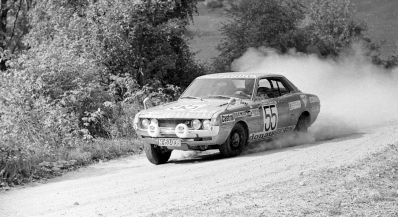 Jörg Selan - Walter Knar
44º Österreichische Alpenfahrt 1973. Toyota Celica GT 1600 (N 453.098). Clasificado 20º.

Del 12 al 14 de Septiembre, Baden, Austria.
Superficie: tierra.

El Rallye tenia un total de 2,314.50 km de los que 324,50 km divididos en 31 tramos eran especiales (2 de ellos fueron cancelados, SS2 y SS22).

Se inscribieron 97 equipos, tomaron la salida 97, finalizaron 25.@
Palabras clave: Toyota;Celica;GT;Austria;1973