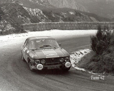 Jean-Claude Lagniez - Martine Renier
42º Rallye Automobile de Monte-Carlo 1973. Alfa Romeo 2000 GTV (4832 YM 75). Clasificado 26º.

Del 19 al 26 de Enero, Monte-Carlo.
Superficie: asfalto - nieve.

El Rally tenia un total de 4800 km de los que 456.50 km divididos en 18 tramos eran especiales, (2 ellas fueron canceladas SS10 Col de la Porte de 18.25 Km y SS11 La Cabanette de 18.25Km).

Tomaron la salida 278 equipos, finalizaron 51.@
Palabras clave: ;Martine_Renier;Alfa_Romeo;Alfa_Romeo;2000;GTV;Montecarlo;1973