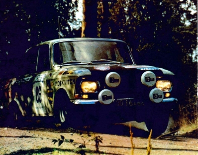 Stasys Brundza - Viktor Ilyin
23º Jyväskylän Suurajot - Rally of the 1000 Lakes 1973. Moskvich 412 (00.16 ABO). Clasificado 27º.

Del 3 al 5 de Agosto, Jyväskylä.
Superficie: tierra.

El Rally tenia un total de 2079.00 km de los que 517.20 km divididos en 43 tramos eran especiales.

Se inscribieron 122 equipos, tomaron la salida 109, finalizaron 55.@
Palabras clave: Moskvich;Finlandia;1973