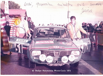 Jovica Palikovic - Aleksandar (Sasa) Svarcer
42º Rallye Automobile de Monte-Carlo 1973. Renault 12 Gordini (1812 CG92). Clasificado 31º.

Del 19 al 26 de Enero, Monte-Carlo.
Superficie: asfalto - nieve.

El Rally tenia un total de 4800 km de los que 456.50 km divididos en 18 tramos eran especiales, (2 ellas fueron canceladas SS10 Col de la Porte de 18.25 Km y SS11 La Cabanette de 18.25Km).

Tomaron la salida 278 equipos, finalizaron 51.@
Palabras clave: ;Sasa_Svarcer;Renault;Gordini;Montecarlo;1973;Personajes;parque_cerrado