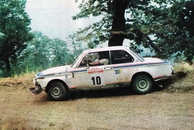 Bjorn Waldegard - Hans Thorszelius
15º Rally San Remo 1973. BMW 2002. Abandonó por el diferencial del coche quedando clasificado 51º.

Del 10 al 13 de Octubre, Sanremo, Liguria, Imperia, Italia.
Superficie: asfalto - tierra.

El Rally tenia un total de 1791.00 km, de los que 369.30 km divididos en 37 tramos eran especiales (2 de ellas fueron canceladas, SS11 y SS16 Del Serre 1 y 2 de 7.5 km).

Se inscribieron 120 equipos, tomaron la salida 107, finalizaron 36.@
Palabras clave: ;BMW;Sanremo;1973