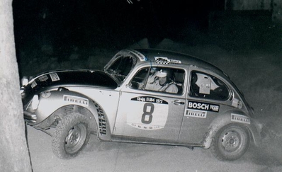 Herbert Grünsteidl - Georg Hopf
6º Rally dell'Isola d'Elba 1973. Volkswagen 1302 S. Abandonó, desconocemos el motivo y en que especial.

Del 12 al 14 de Abril, Livorno.
Superficie: asfalto - tierra.

El Rally constaba de 2 etapas 309.60 km cronometrados divididos en 36 tramos especiales (3 de ellos fueron cancelados SS3 Monumento de 6 km, SS11 Monumento 2 de 6 km y SS21 Falconaia - Monte Lentisco de 20 km).

Tomaron la salida 89 equipos, finalizaron 21.
@
Palabras clave: ;Georg_Hopf;Elba;Volkswagen;1973