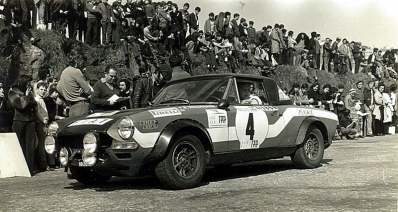Bjorn Waldegard - Hans Thorszelius
7º TAP Rallye de Portugal 1973. Fiat Abarth 124 Rallye (TO H04935). Abandonó por accidente en SS21 Soajo de 5.00 Km.

Del 13 al 18 de Marzo, Estoril, Cascais, Lisboa, Portugal.
Superficie: asfalto - tierra.

El Rally tenia un total de 4600.00 km de los que 397.50 km divididos en 32 tramos eran especiales.

Se inscribieron 90 equipos, tomaron la salida 79, finalizaron 23.@
Palabras clave: ;Fiat;Spider;Abarth;Portugal;1973
