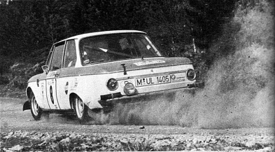 Achim Warmbold - John Davenport
7º Rali Internacional TAP 1973. BMW 2002 Tii (M-UL 1405). Abandonó por problemas con la dirección del coche antes del SS26 Arouca de 8.50 km.

Del 13 al 18 de Marzo, Estoril, Cascais, Lisboa, Portugal.
Superficie: asfalto - tierra.

El Rally tenia un total de 4600.00 km de los que 397.50 km divididos en 32 tramos eran especiales.

Se inscribieron 90 equipos, tomaron la salida 79, finalizaron 23.@
Palabras clave: ;BMW;Portugal;1973