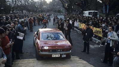 Ove Andersson - Jean Todt
7º TAP Rallye de Portugal 1973. Toyota Celica GT (ACM55MI29). Abandonó por el cable del acelerador antes de SS15 Marao de 32.00 Km.

Del 13 al 18 de Marzo, Estoril, Cascais, Lisboa, Portugal.
Superficie: asfalto - tierra.

El Rally tenia un total de 4600.00 km de los que 397.50 km divididos en 32 tramos eran especiales.

Se inscribieron 90 equipos, tomaron la salida 79, finalizaron 23.@
Palabras clave: Ove_Andersson;Toyota;Celica;Portugal;1973