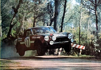 Mário Figueiredo - Carlos Barata
7º Rali Internacional TAP 1973. Fiat 124 Abarth Rallye (TO F85489). Abandonó por accidente.

Del 13 al 18 de Marzo, Estoril, Cascais, Lisboa, Portugal.
Superficie: asfalto - tierra.

El Rally tenia un total de 4600.00 km de los que 397.50 km divididos en 32 tramos eran especiales.

Se inscribieron 90 equipos, tomaron la salida 79, finalizaron 23.@
Palabras clave: Fiat;Abarth;Portugal;1973;