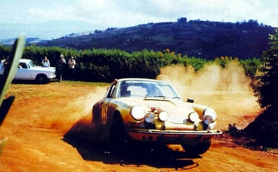 Bill Fritschy - Kim Mandewille
21º East African Safari Rally 1973. Porsche 911 S (857 Z-7028). Abandonó por la caja de cambios.

Del 19 al 23 Abril, Nairobi, Kenya, África.
Superficie: tierra.

Se inscribieron 89 equipos, tomaron la salida 89, finalizaron 18.@
Palabras clave: Porsche;Safari;1973