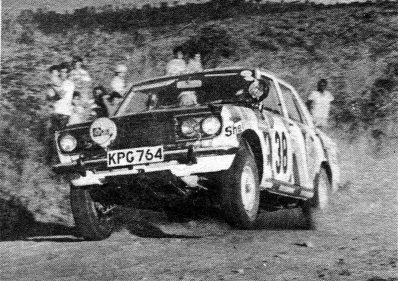 Ann Taieth - Silvia King
21º East African Safari Rally 1973. Datsun 1600SSS (KPG 764). Descalificado por llegar fuera de tiempo en un control horario (DNQ).

Del 19 al 23 Abril, Nairobi, Kenya, África.
Superficie: tierra.

Se inscribieron 89 equipos, tomaron la salida 89, finalizaron 18.@
Palabras clave: Datsun;Safari;1973
