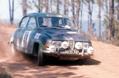 P. Petersen - J. Mogens
7º TAP Rallye de Portugal 1973. Saab 96 V4 (AU 33.747). Abandonó por accidente en SS7 Lousa 1 de 11.00 Km.

Del 13 al 18 de Marzo, Estoril, Cascais, Lisboa, Portugal.
Superficie: asfalto - tierra.

El Rally tenia un total de 4600.00 km de los que 397.50 km divididos en 32 tramos eran especiales.

Se inscribieron 90 equipos, tomaron la salida 79, finalizaron 23.@
Palabras clave: Saab;Portugal;1973