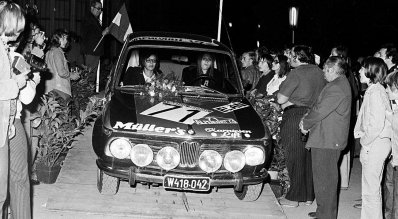 Ingrid Weber - B. Scheibetreiter
44º Österreichische Alpenfahrt (Austria) 1973. BMW 2002. Desconocemos resultado final de su participaciòn.
El Rallye tenia un total de 2,314.50 km de los que 324,50 km divididos en 31 tramos eran especiales, (2 de ellos fueron cancelados, SS2 y SS22).
Se inscribieron 97 equipos, tomaron la salida 97, finalizaron 25.@
Palabras clave: BMW;Austria;1973